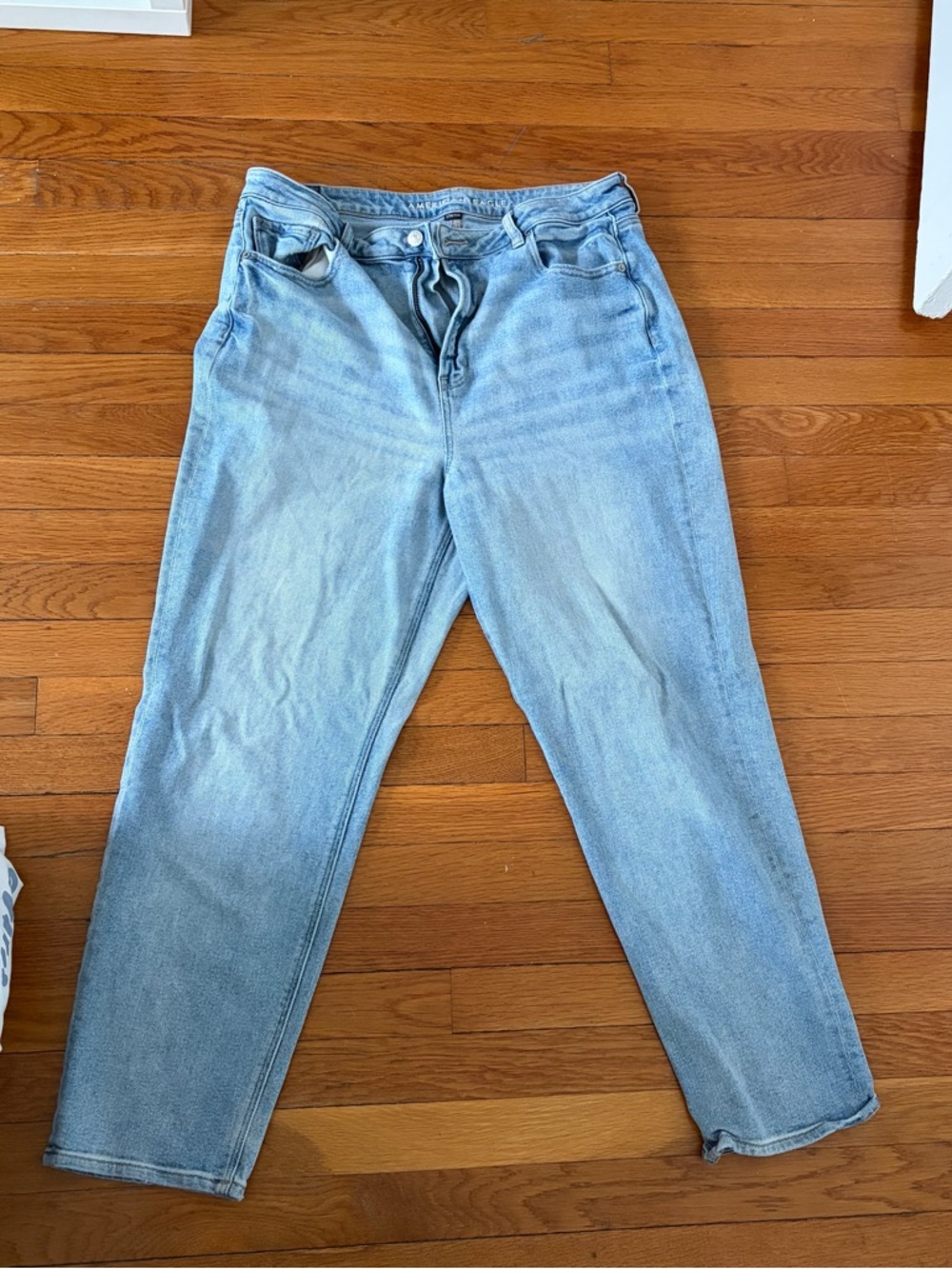 American Eagle Straight Leg/Mom Jean, size 16